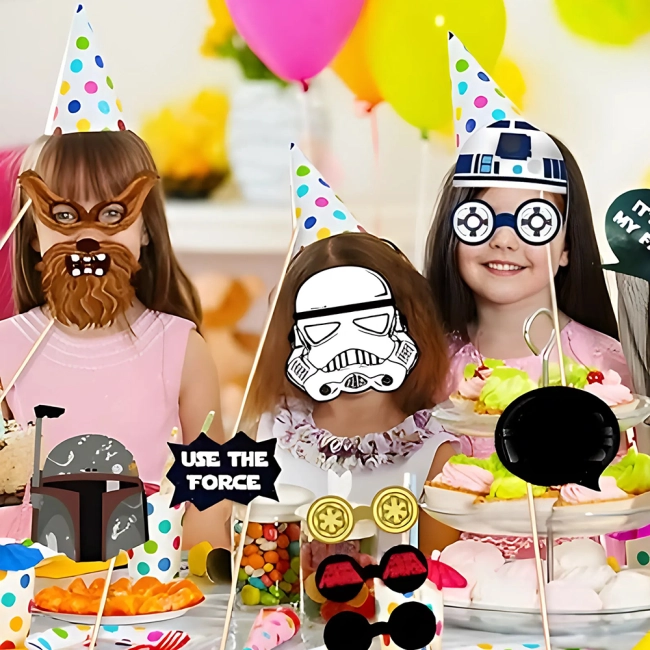 Фото реквізити на паличках