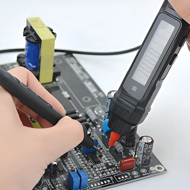 багатофункціональна ручка-мультиметр