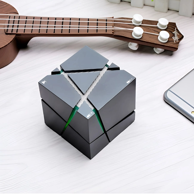 портативна колонка bluetooth з підсвічуванням