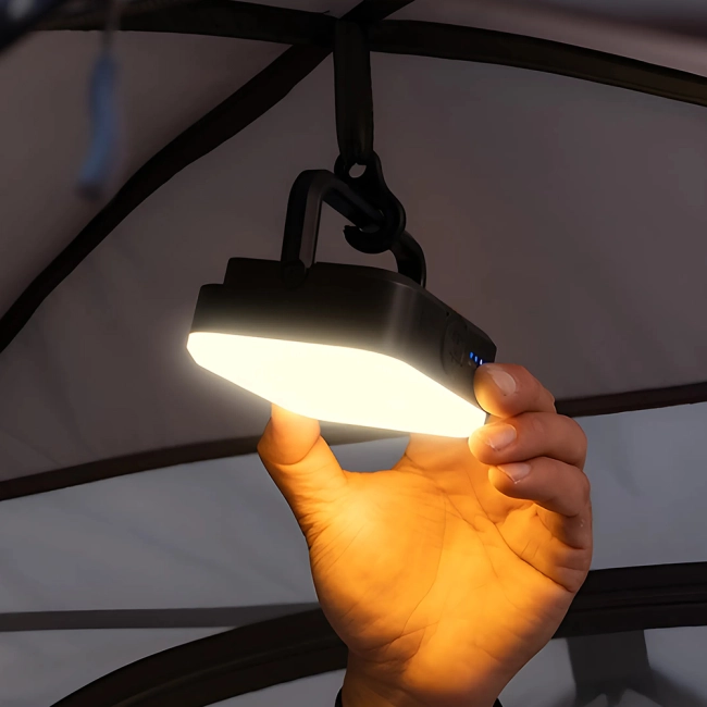 заряджаємий ліхтар для кемпінгу