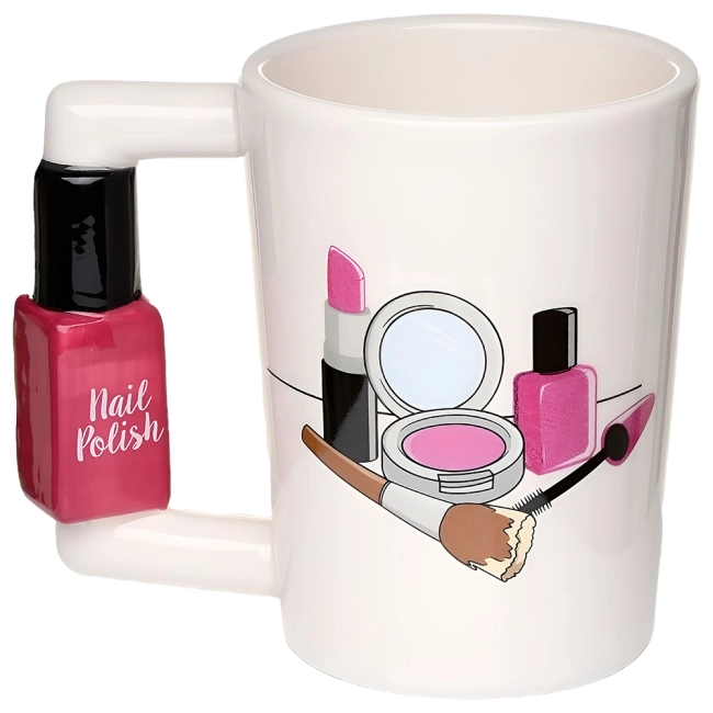 чашка с косметикой