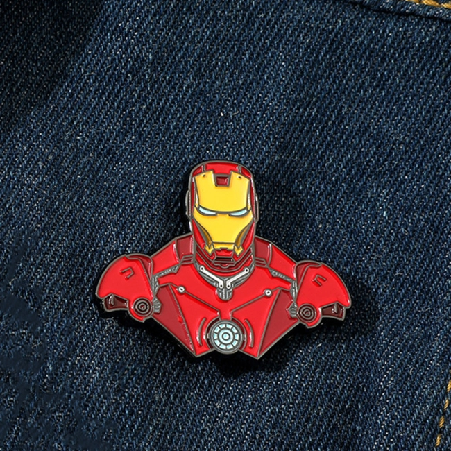 Значок Железный человек