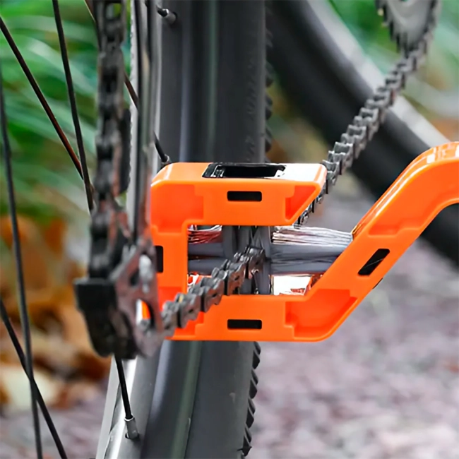 щітка для миття ланцюга велосипеда