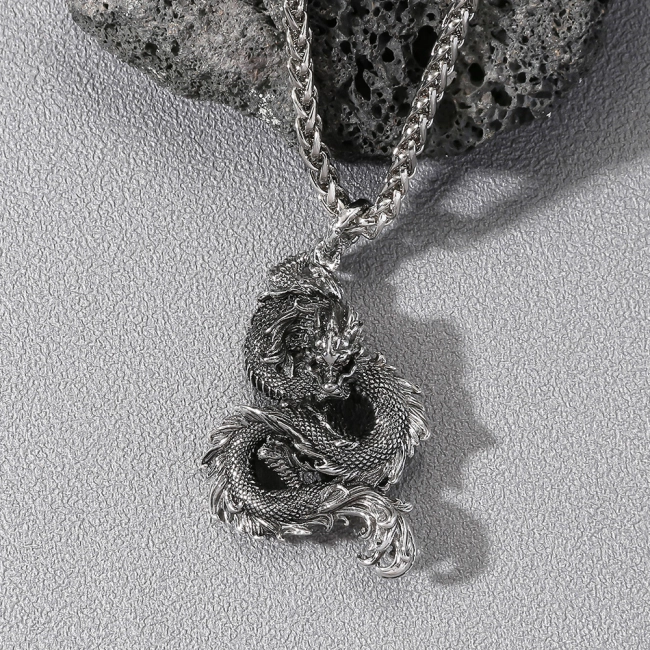 Кулон Dragon