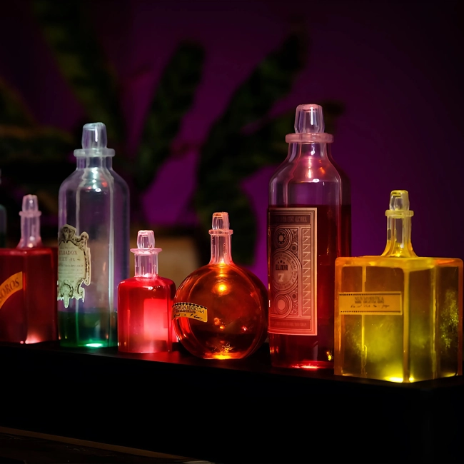 нічник із чарівними зіллями