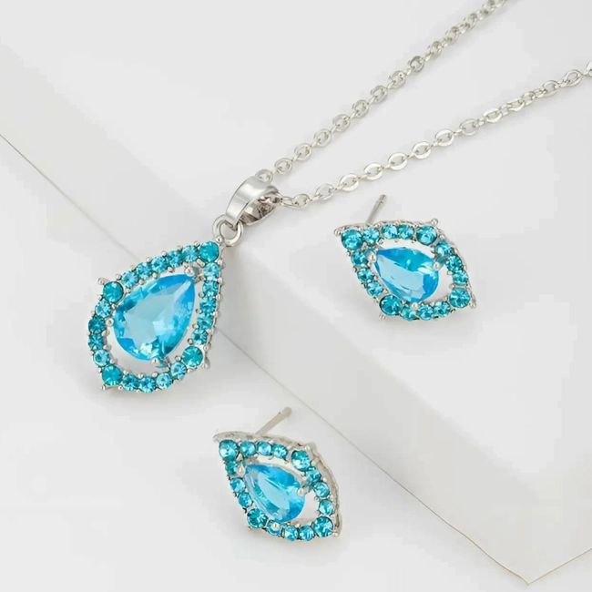 Жіночий набір прикрас