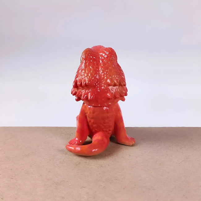 фигурка в виде ящерицы