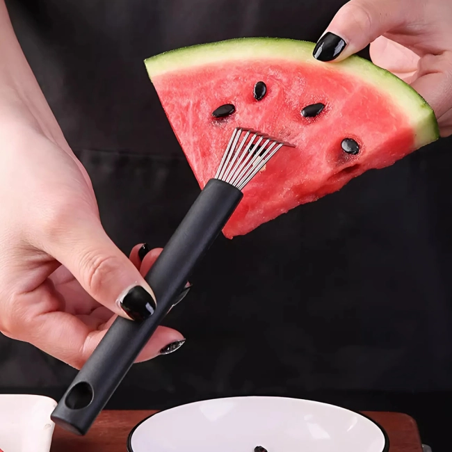 Інструмент для видалення насіння кавуна