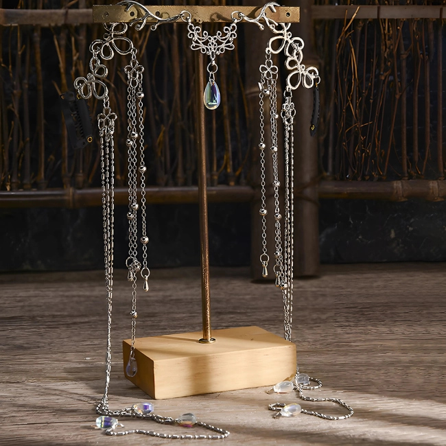 прикраса для волосся на шпильках