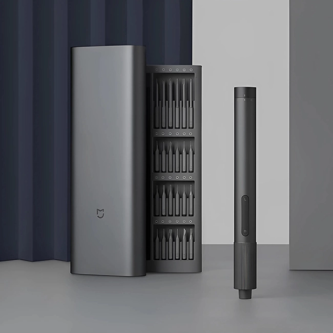 прецизійна викрутка з бітами