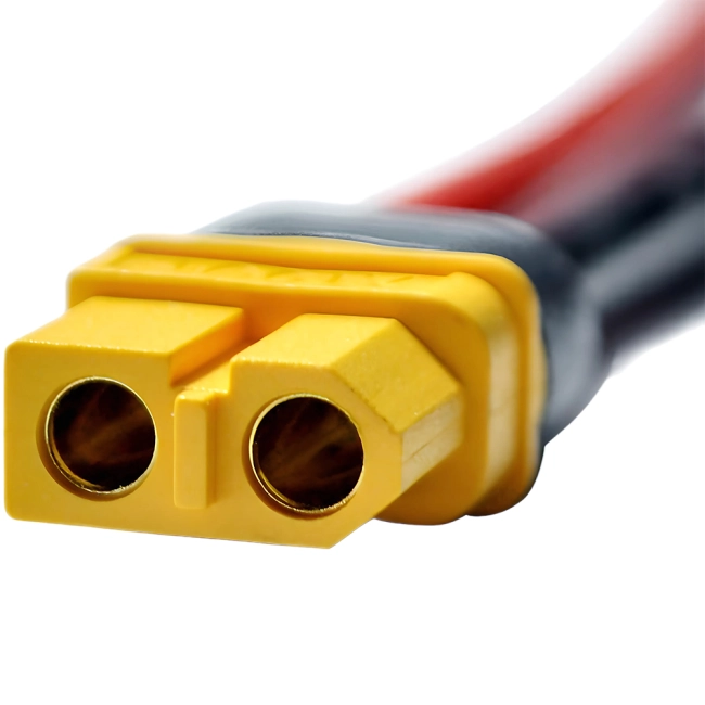 конектор для дрона з кабелем