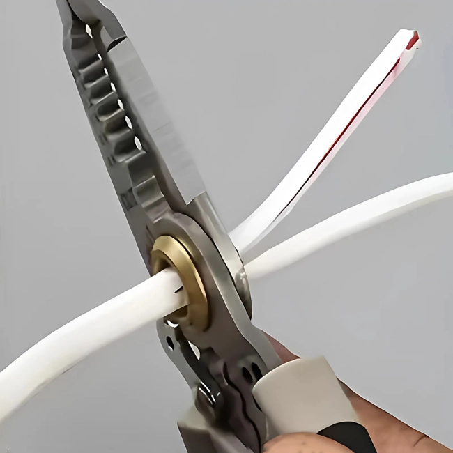 кліщі для зачищення дротів