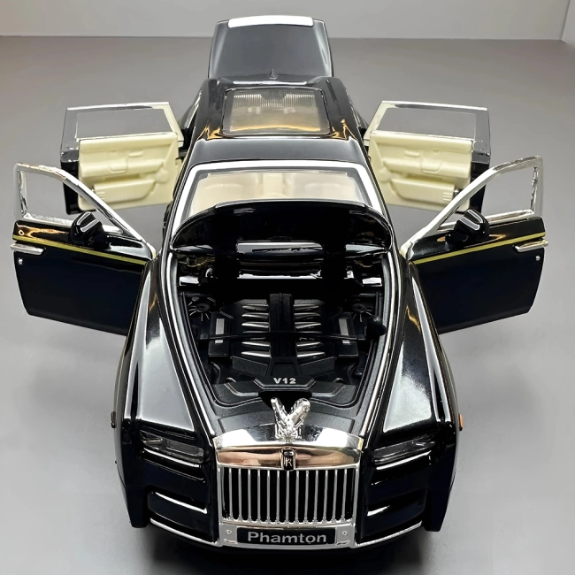 модель машины Phantom
