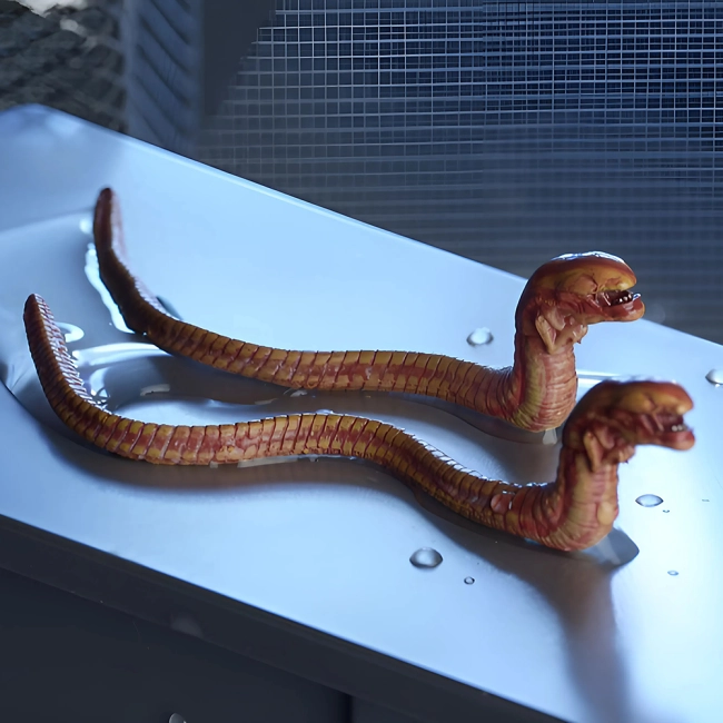 фигурки с чужого