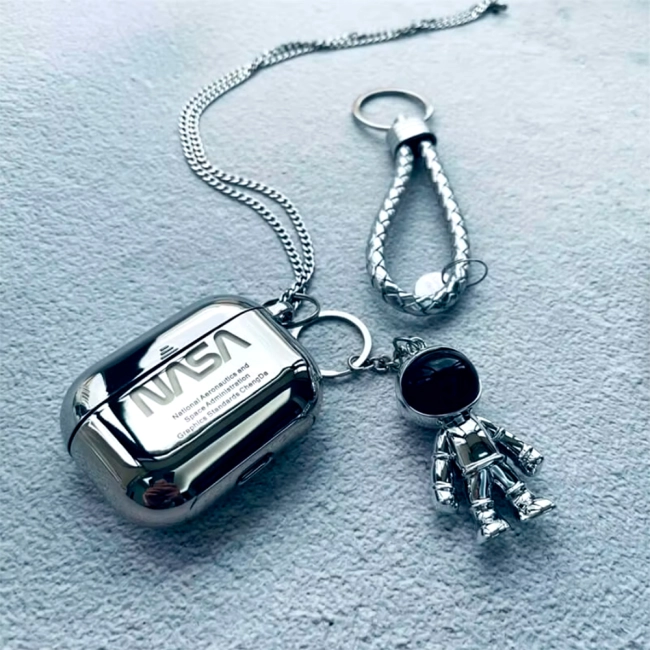 чехол с ремешком для AirPods