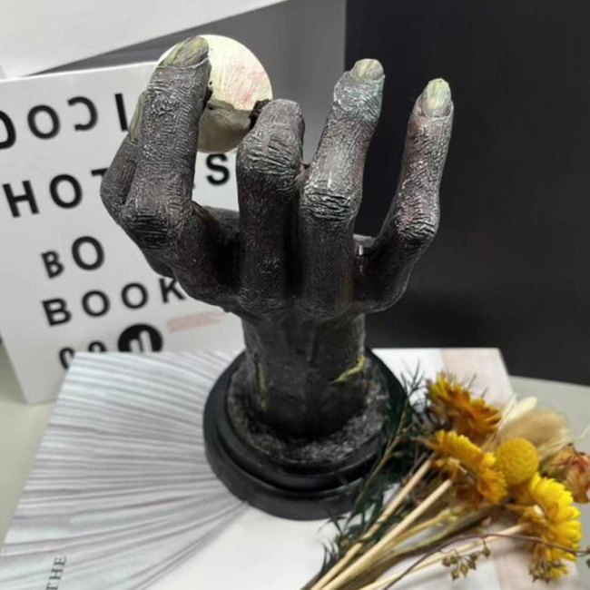 Фігурка на Halloween