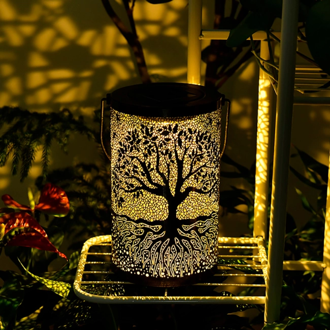 світильник дерево для вулиці