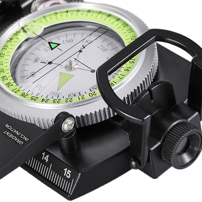 многофункциональный цифровой компас