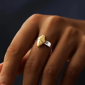 Жіноча каблучка з круасаном Жіноча каблучка