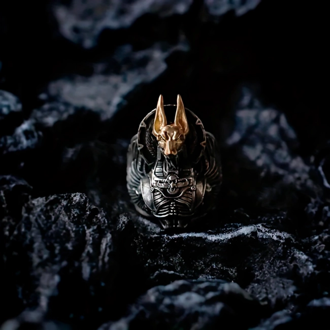 кольцо с Анубисом