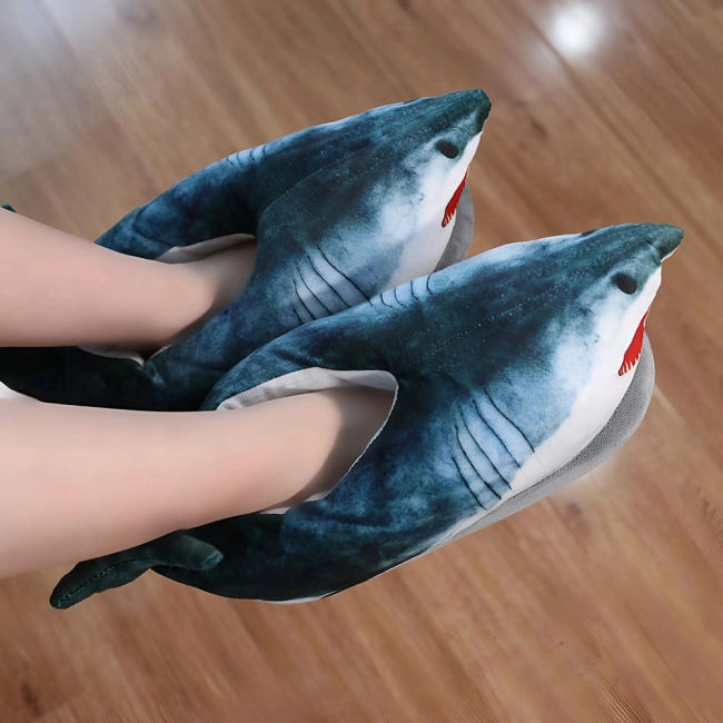 тапки з акулами