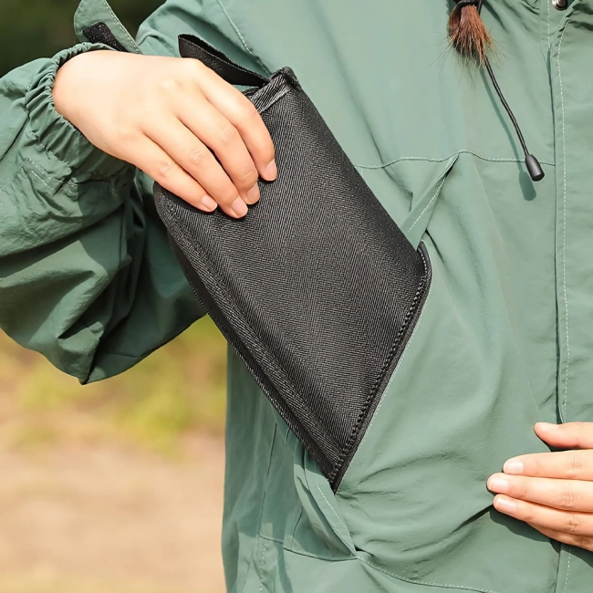 кишеньковий стілець