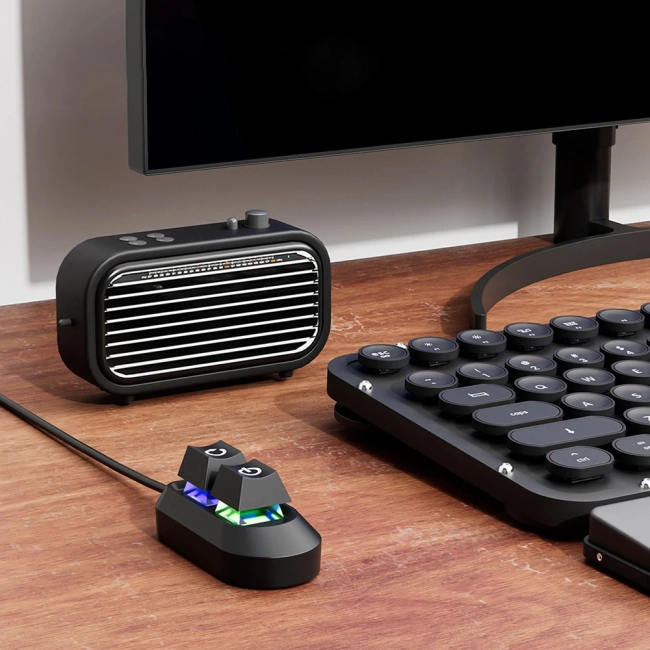 перемикач для комп'ютера з підсвічуванням