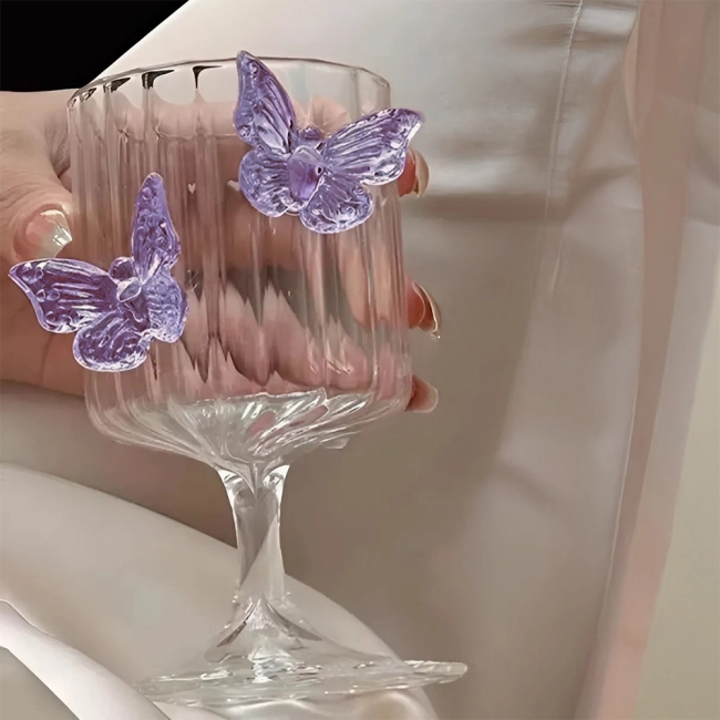 келих із метеликами