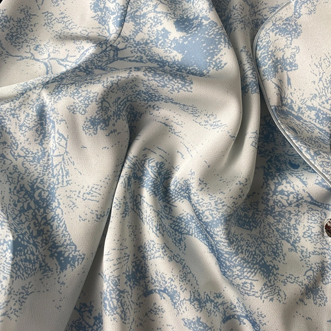 жіночий піжамний комплект