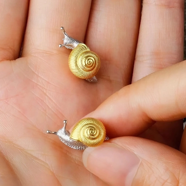 сережки у вигляді равликів