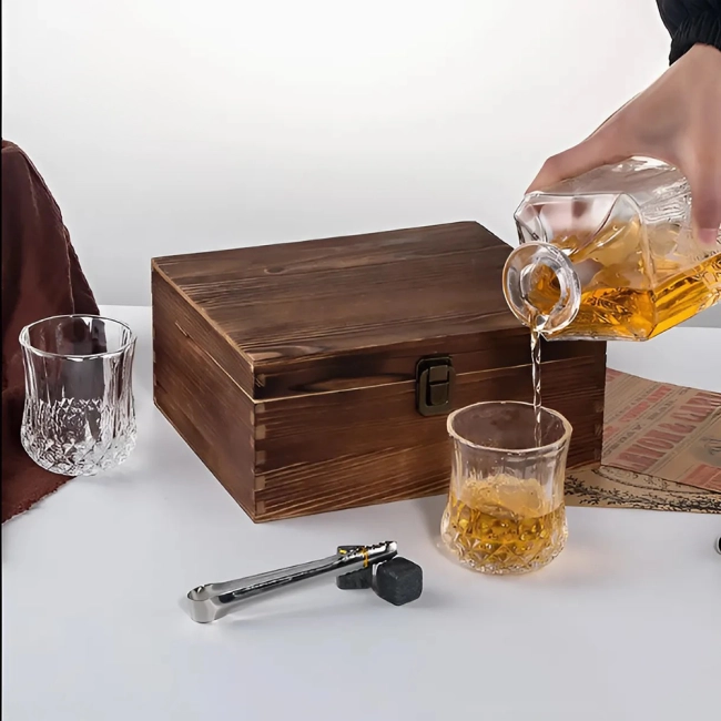 набір для віскі на подарунок