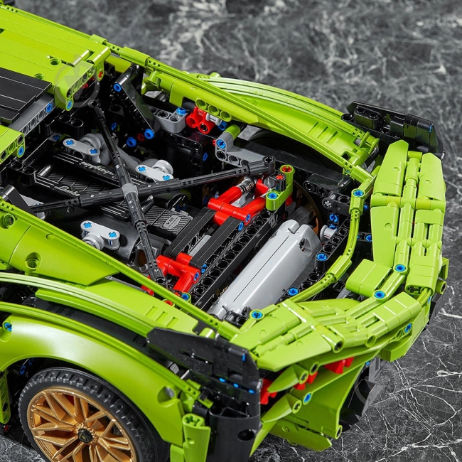 Конструктор Lamborghini з моторами