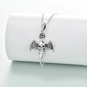 підвіска з черепом