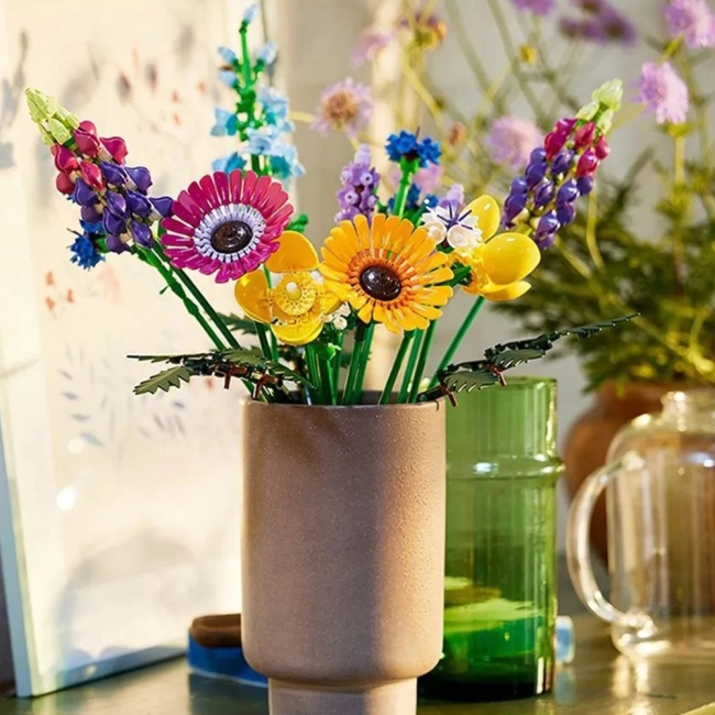 конструктор с букетом