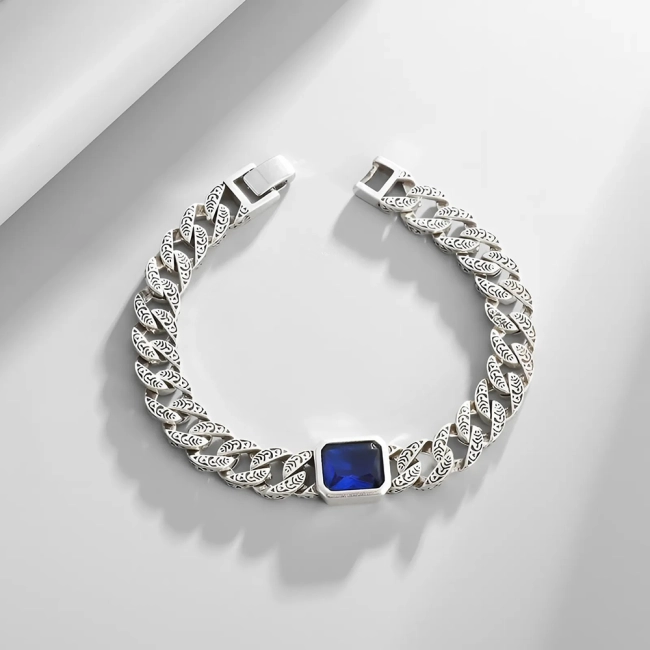 панцирний браслет на руку