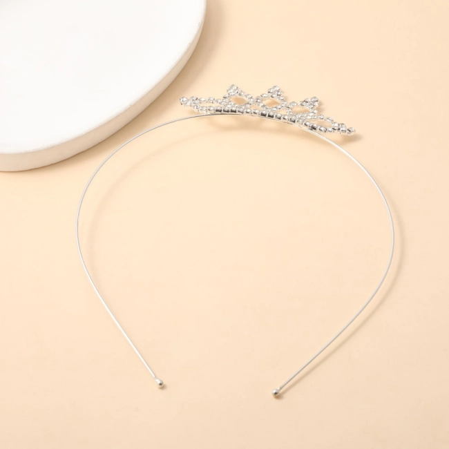 диадема на обруче