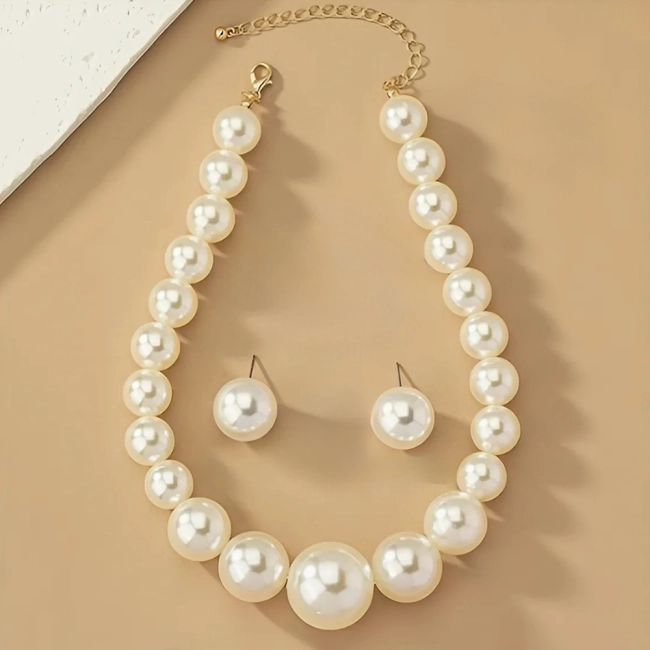 набір намисто і сережки