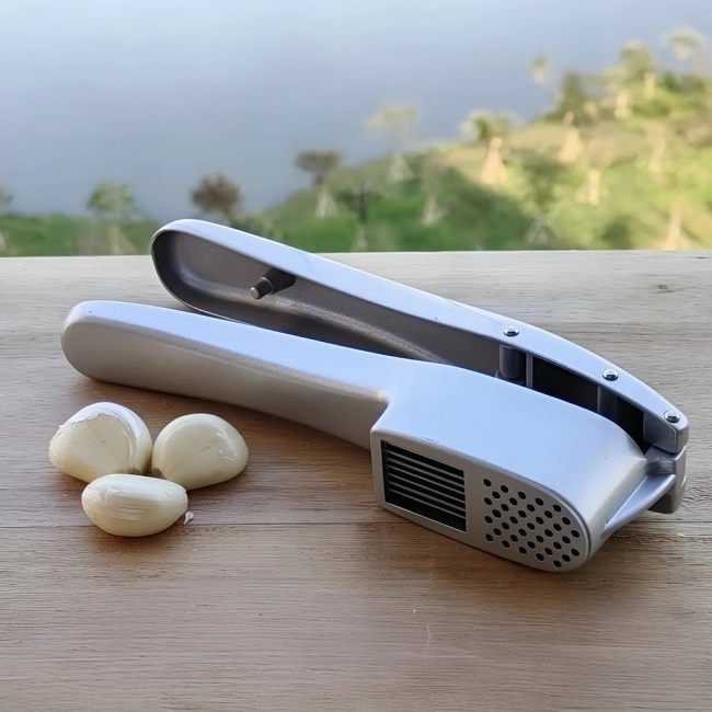 прес часничниця