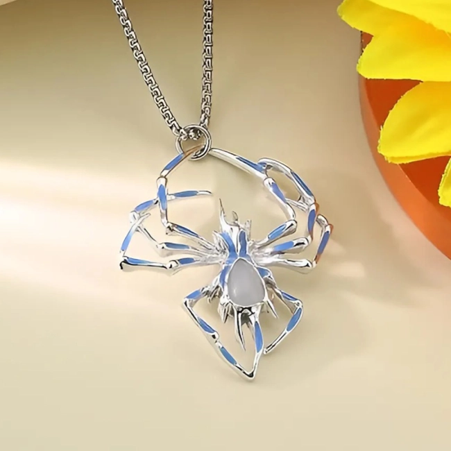 подвеска с пауком