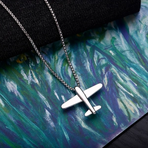 кулон самолет