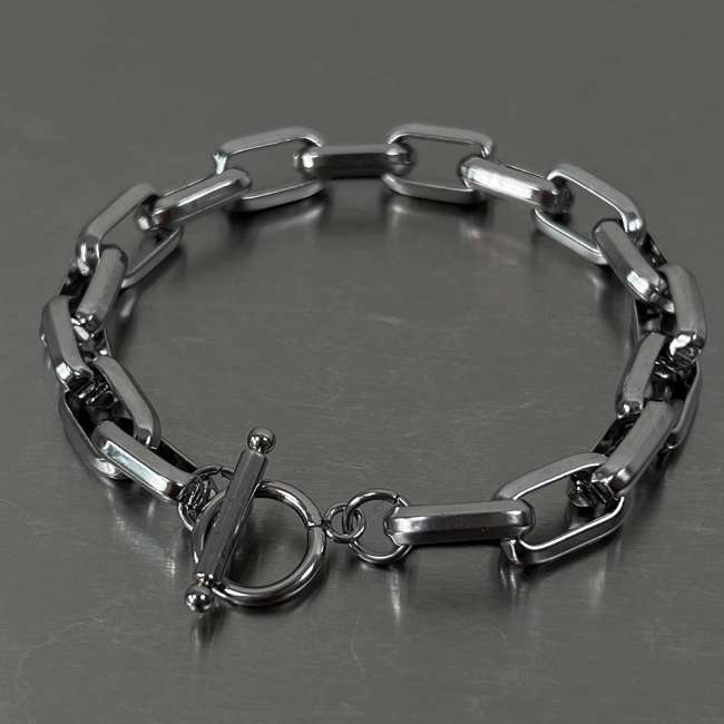 мужской браслет с цепью