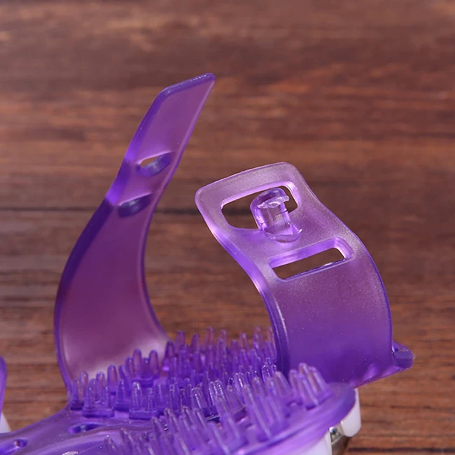 массажер-рукавица с шариками