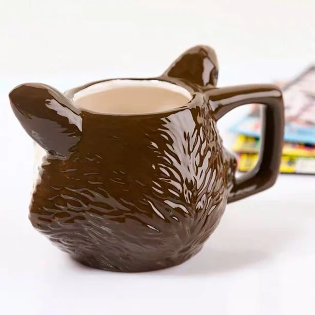 кружка в виде енота