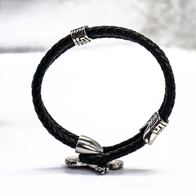 браслет с мотоциклом