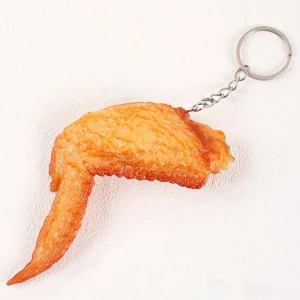 брелок із крильцем