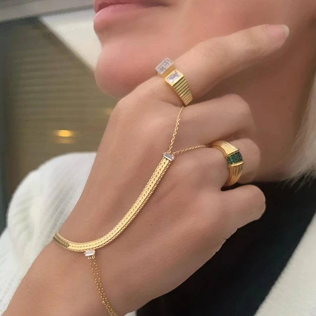 жіночий слейв-браслет