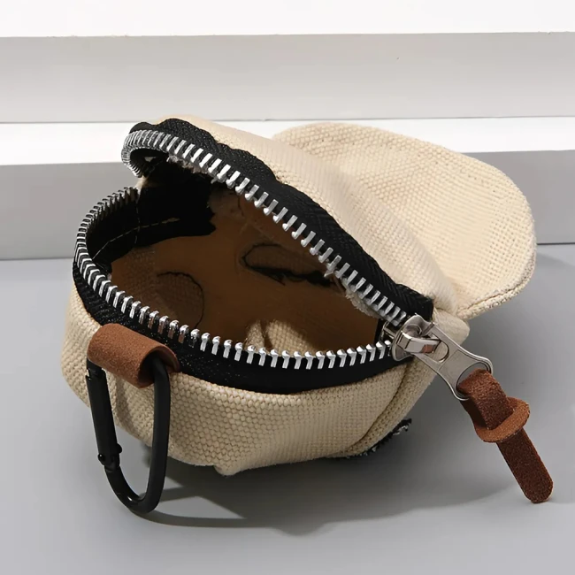 кошелек с карабином