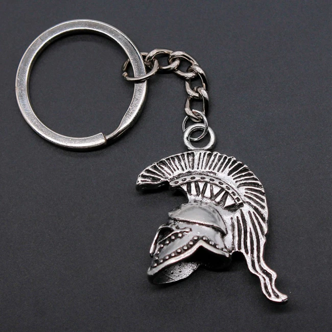 брелок спартанський шолом