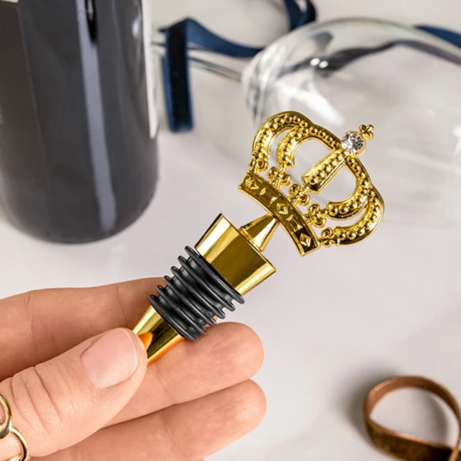 пробка в виде короны,