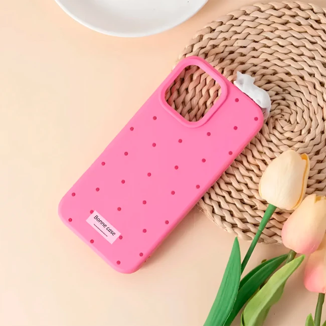 чохол на iPhone з котиком,